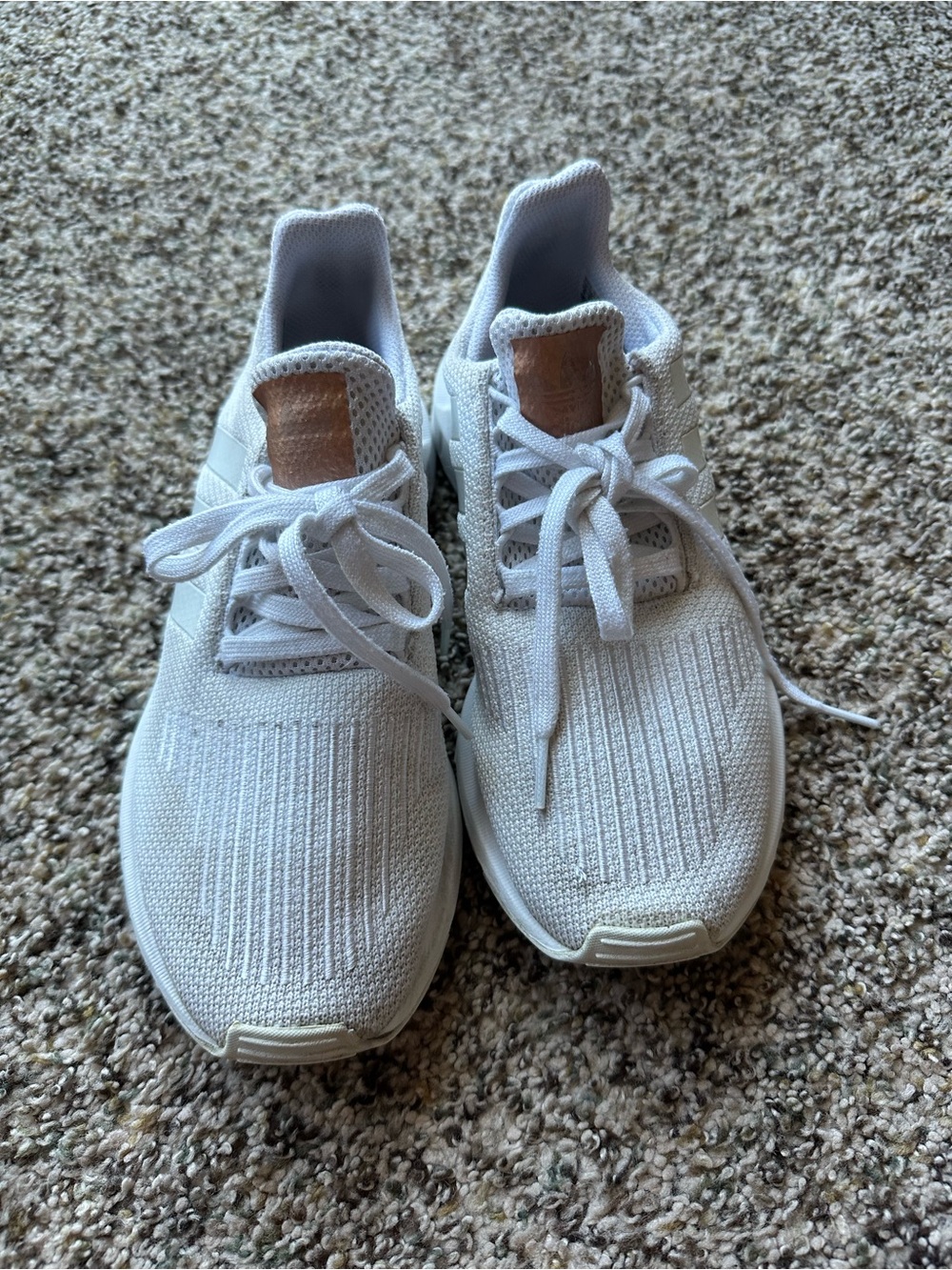 Adidas Swift Runs Size 8 Women’s